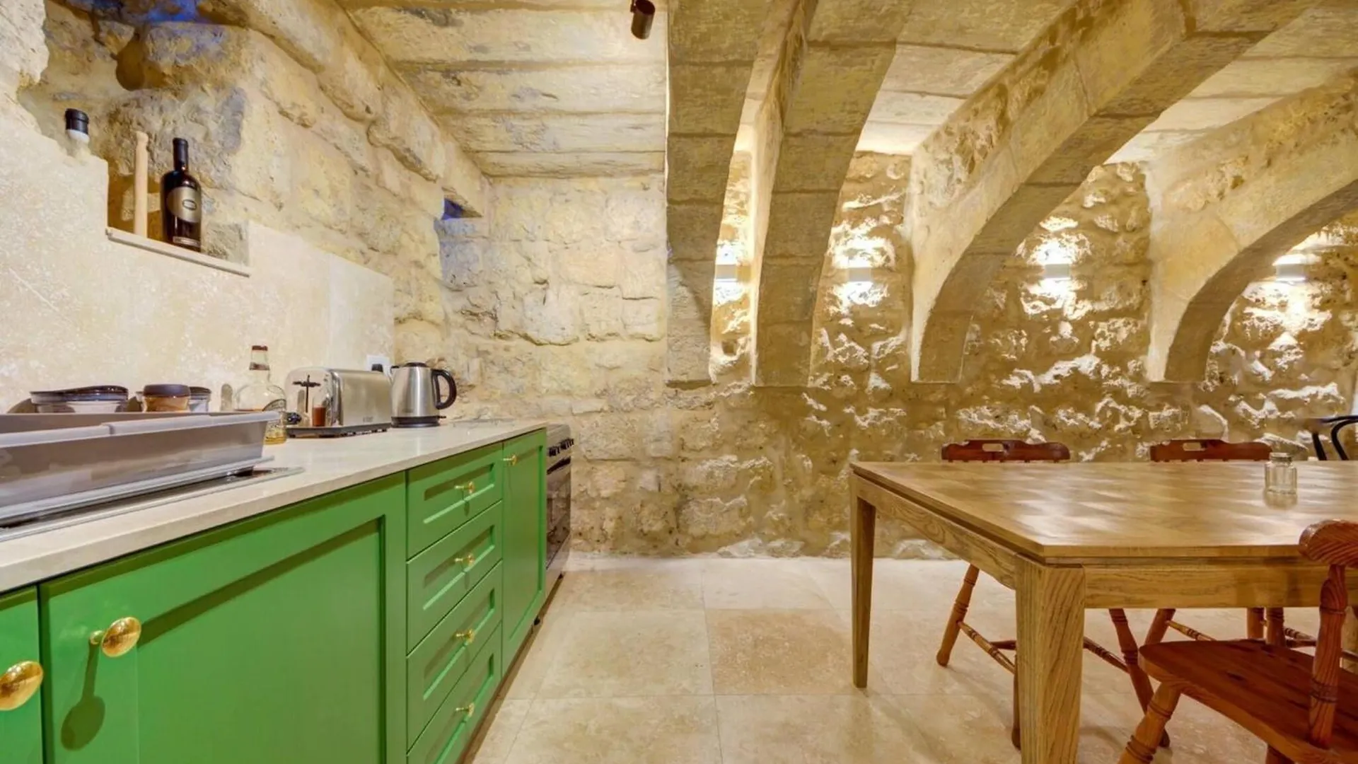Guest house Room In Guest Room - Modern Room With Terrace Near Mdina Rabat